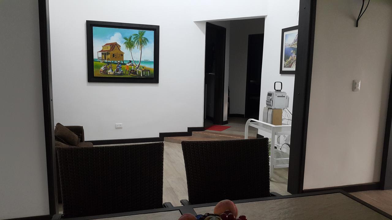 Hospedaje Solymar Sarie Bay San Andres  Exterior photo
